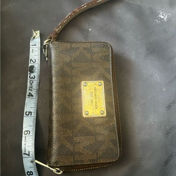 Michael Kors Wallet logo purse if wallet wristlet small purse handbag checkbook - Picture 6 of 6